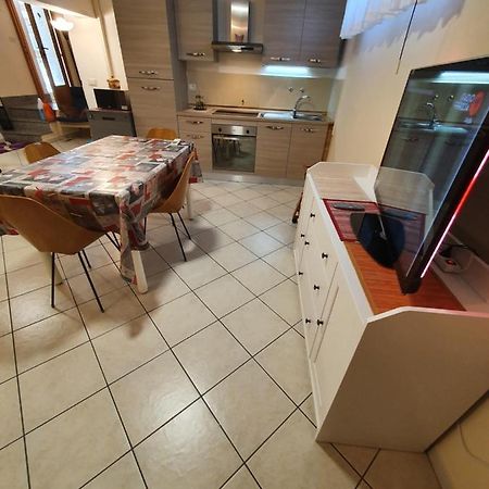 Casa Dell'Ape Maia Apartman Termoli Kültér fotó
