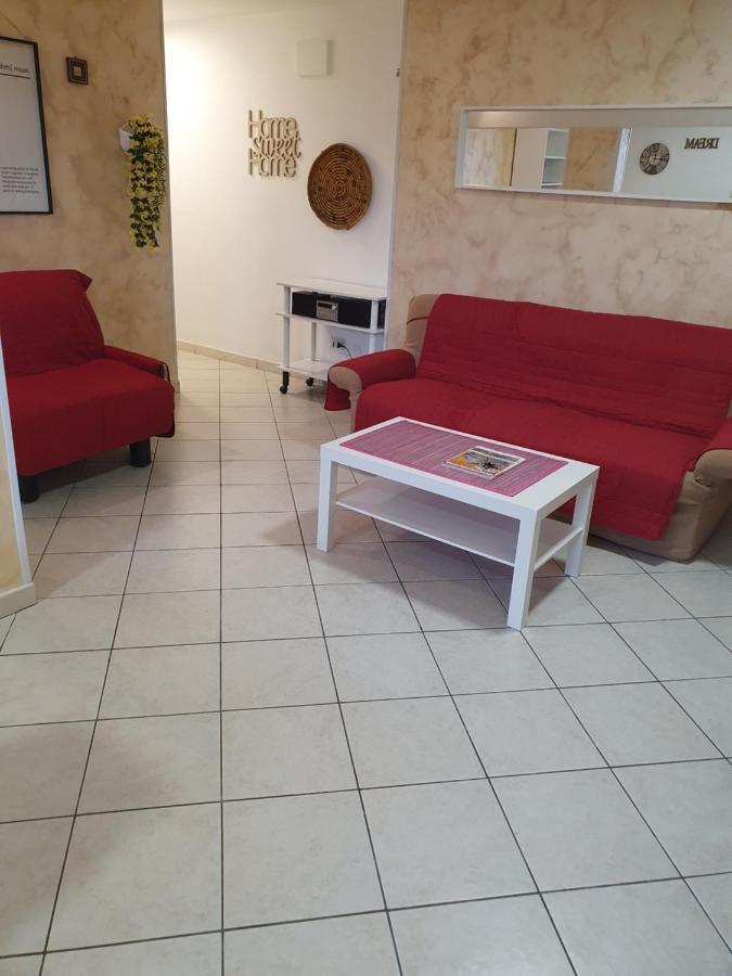 Casa Dell'Ape Maia Apartman Termoli Kültér fotó