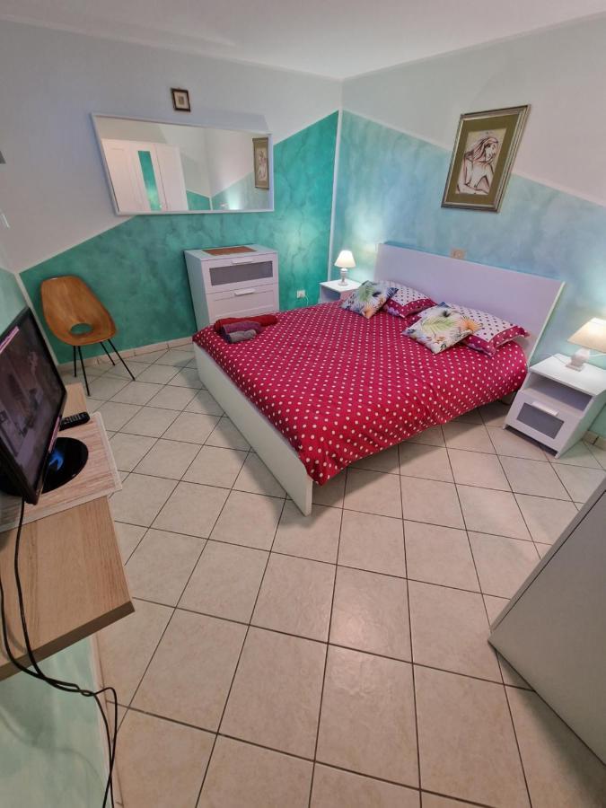 Casa Dell'Ape Maia Apartman Termoli Kültér fotó