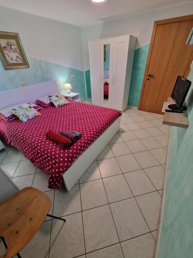 Casa Dell'Ape Maia Apartman Termoli Kültér fotó